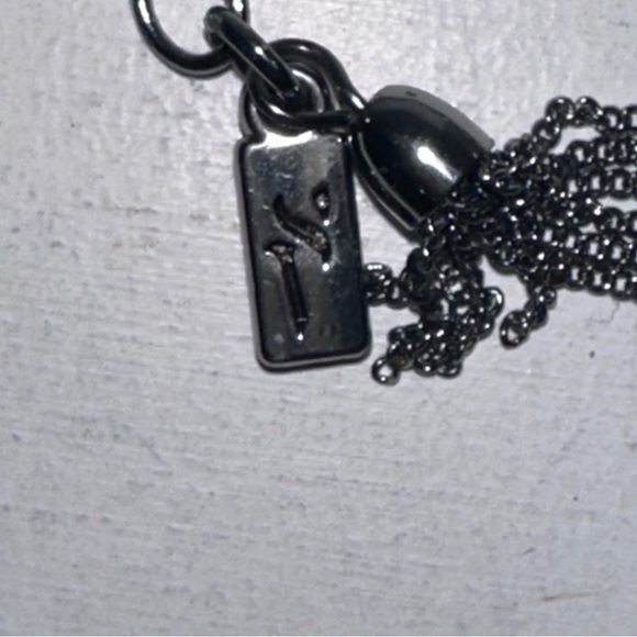 Gorgeous Heavy Stainless Necklace - Picture 3 of 5